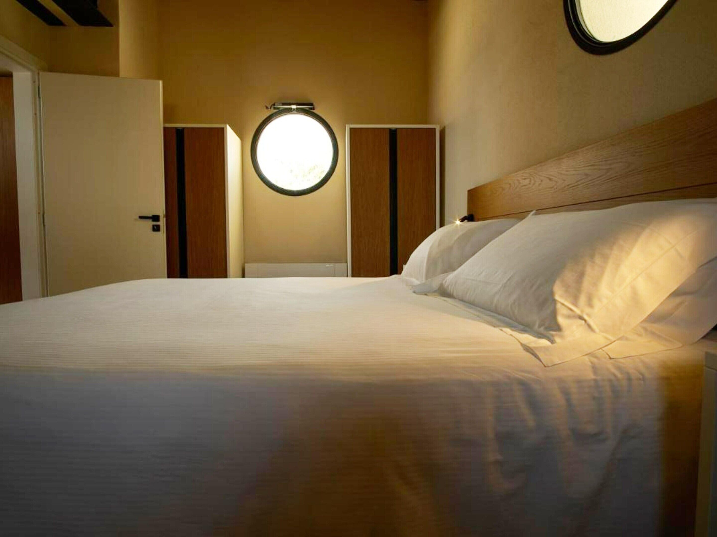 Villa | 2 bedrooms, bed sheets