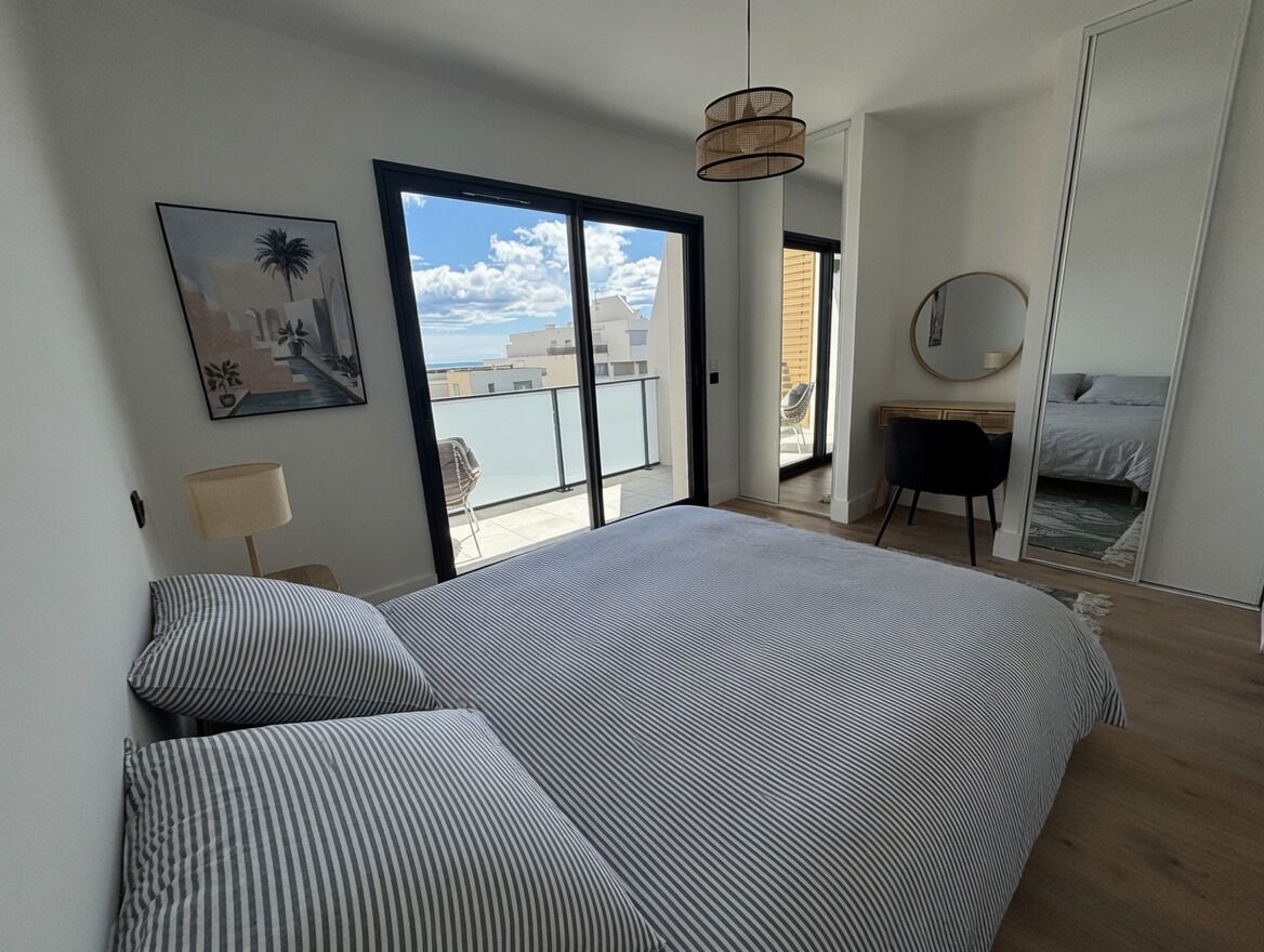 Iron/ironing board, internet, bed sheets