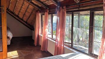 4 chambres, fer et planche à repasser, Wi-Fi, draps fournis