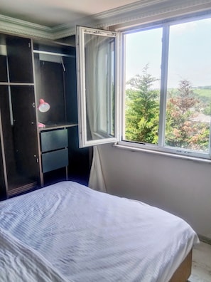 1 bedroom - Room-it is six Minutes Away From Istanbu (Arnavutköy)