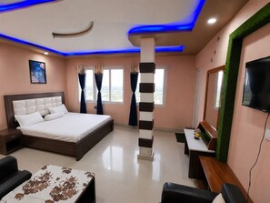 Deluxe Room - Dooars View Hotel (Beech Tea Garden)