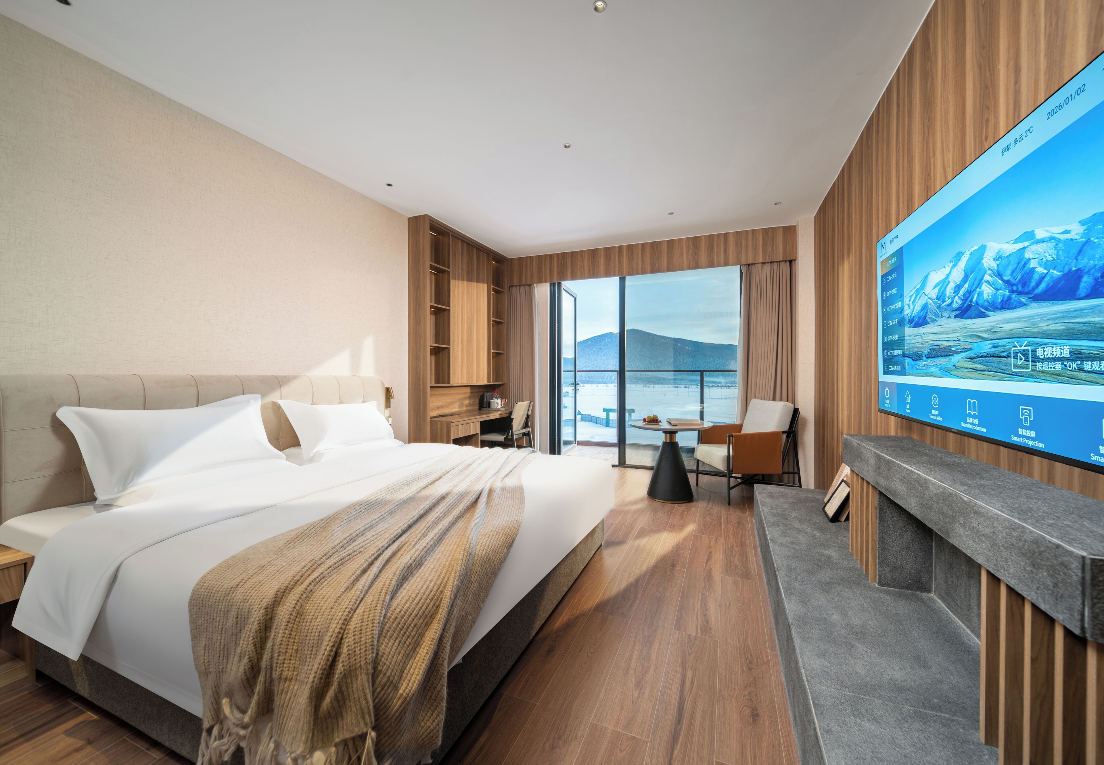 Down duvets, minibar, blackout curtains, free WiFi