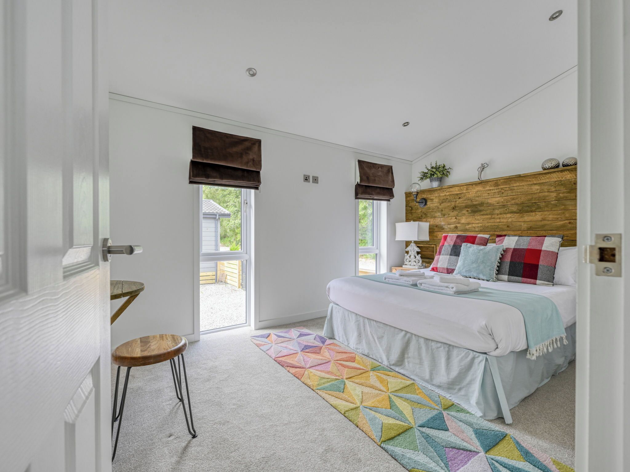 2 bedrooms, internet