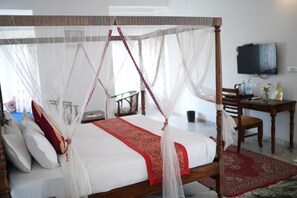 4 chambres, bureau, fer et planche à repasser, Wi-Fi gratuit