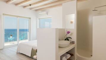 House, Smoking | 3 bedrooms
