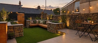 Queens Haven | Family Bay Retreat | Games Room