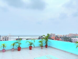 Rooftop terrace - Hotel nearby Puri Sea Beach Olive Turtle (Puri)