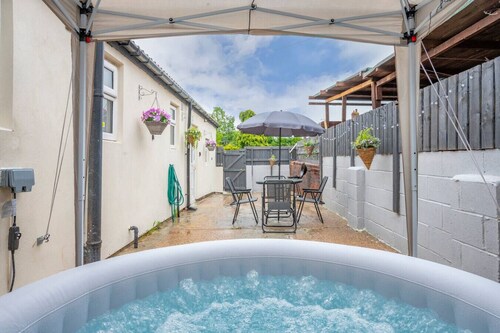 *2AA* Spacious & Innovative Stay