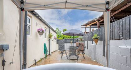 *2AA* Spacious & Innovative Stay