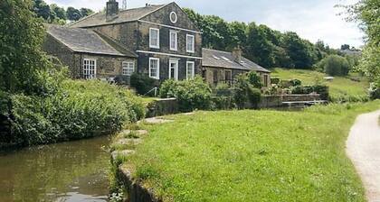 *VA1* For your Relaxed & Cosy stay + Free Parking