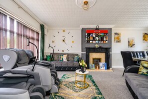 Backyard gazebo with play area-3 - Stylish Family Home with Hot Tub (West Yorkshire)