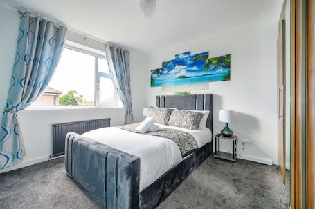 Room. *328OL* For your relaxed & Cosy stay + Parking