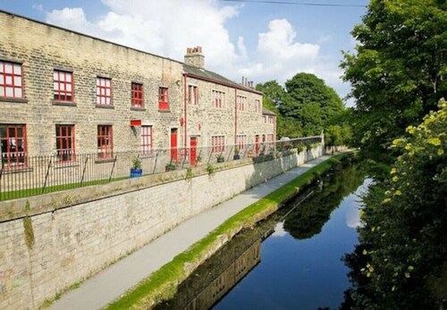 *G11H* for a cosy luxurious lovely stay + Free Parking + Free Fast WiFi perfect for work or pleasure