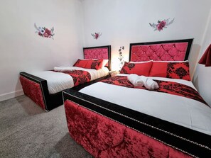 Room - *6B7R* Setup for your most relaxed & amazing stay + Free Parking + Free Fast WiFi* (Morley)