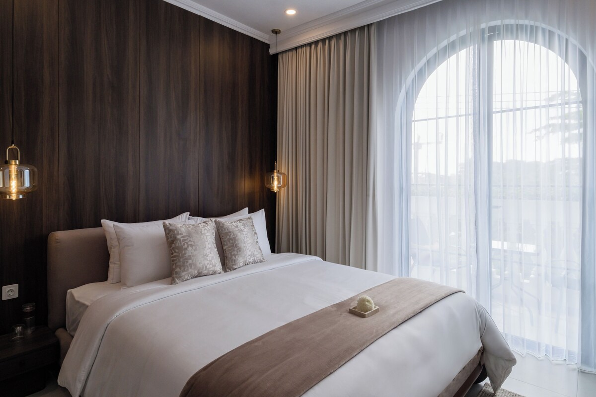 Chambre Double, balcon, vue ville