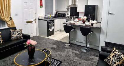 *11BR* Setup for your most amazing relaxed stay + Free Parking + Free Fast WiFi