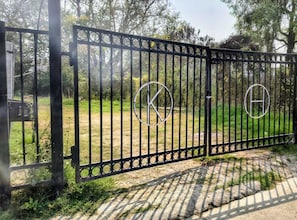 Property grounds - Kutumba home (Rupandehi)