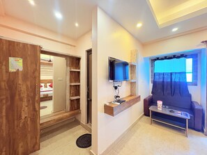 Premium Double Room, City View | Desk, free WiFi - Sairaj Puri Inn on Govardhan Peetha (Puri)