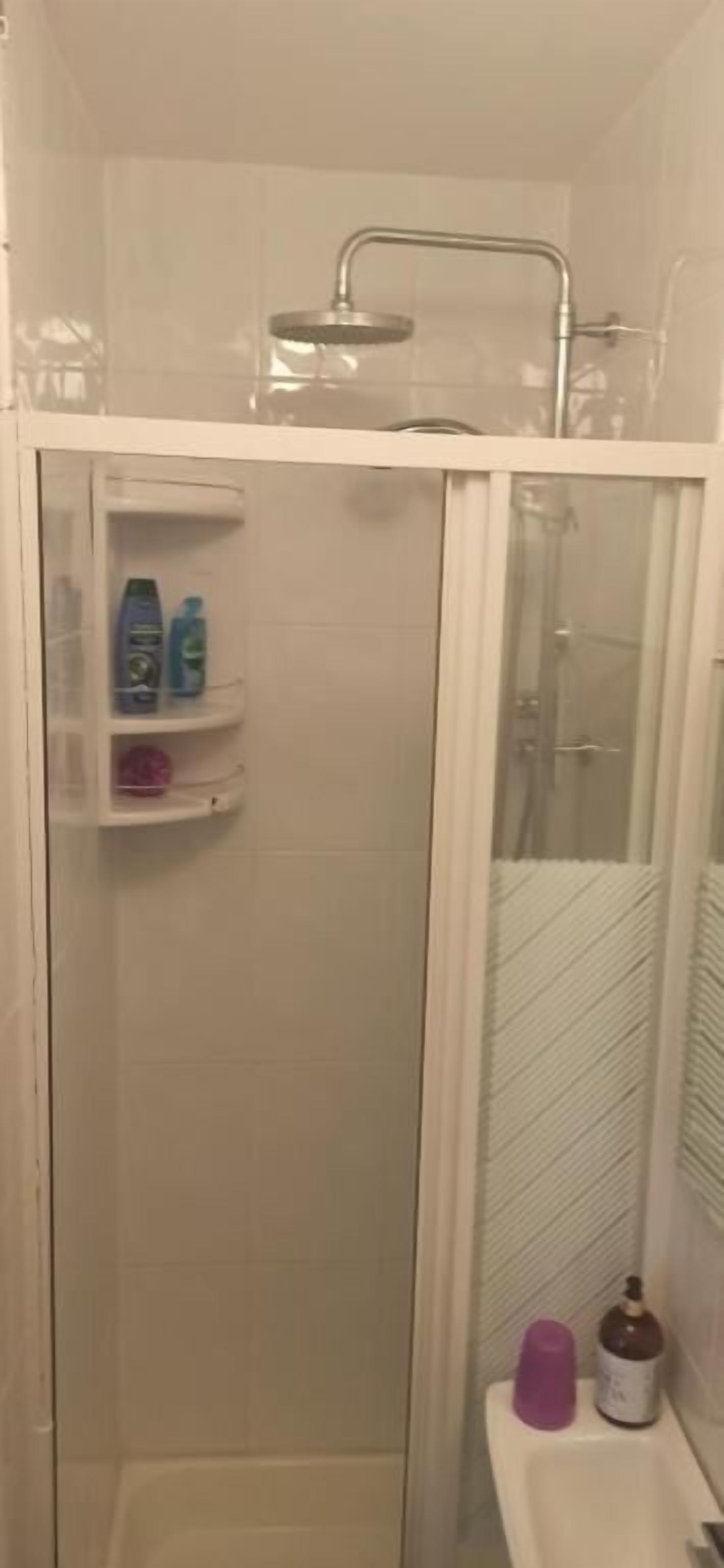 Basic Double Room, Garden View | Bathroom