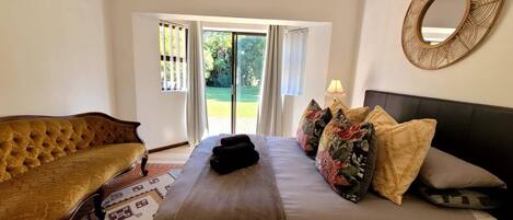 Apartment, 2 Bedrooms, Accessible, Smoking