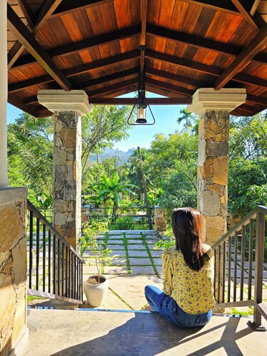 Meadow Villa - Ella