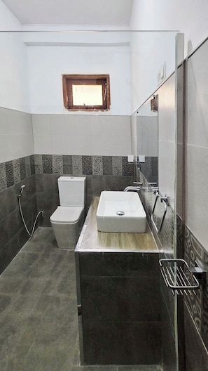 Bathroom - Meadow Villa - Ella (Ella)