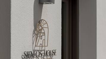Suite, City View | Exterior detail