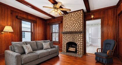 Large Home in Crescent Beach- Steps to the Beach!