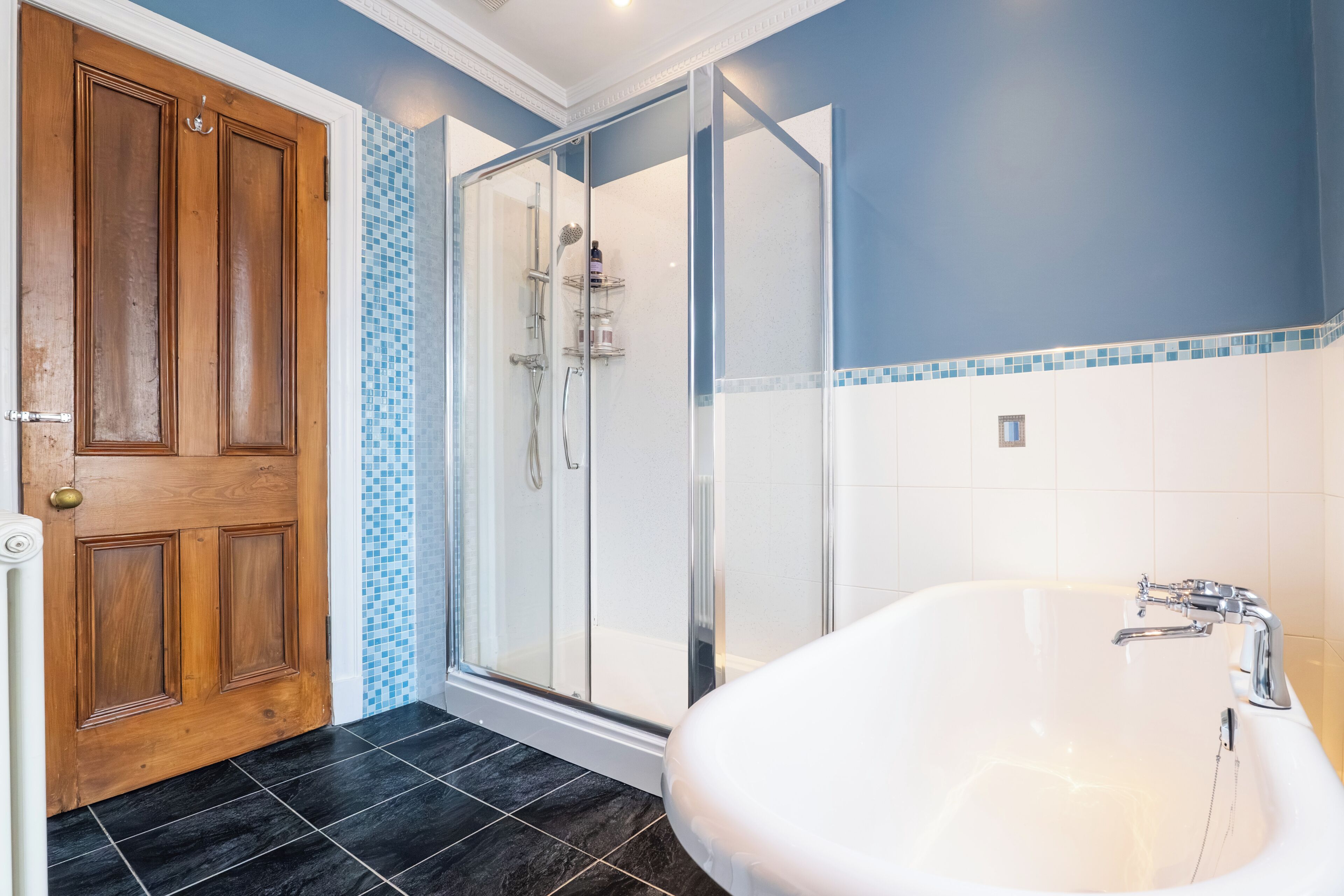 House, Patio, Garden View | Bathroom