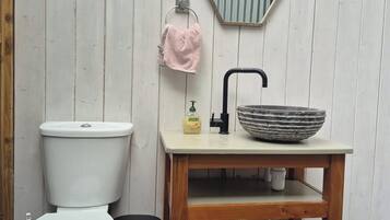 Shower, towels