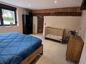 Room - Cottage with air conditioning, garden - 6 guests (Taisnières-en-Thiérache)