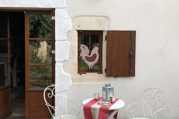Idéal pour un petit café au calme sur la terrasse.