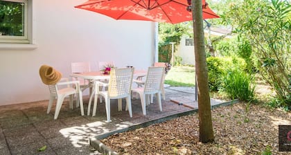 Family home in the city center - 8 guests