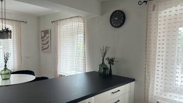 Comfort Apartment, 1 Bedroom | Interior