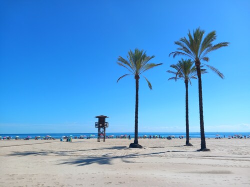 Vacations in Cullera: beach, whole apartment, Medusa and Zevra
