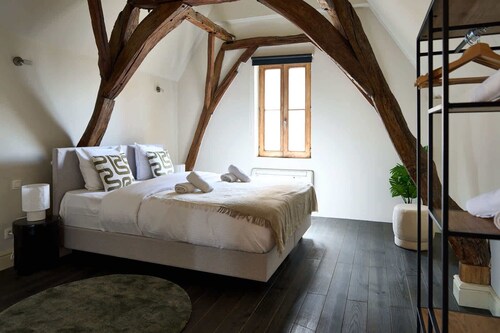 Characterful Duplex Apartment in Mechelen City Centre