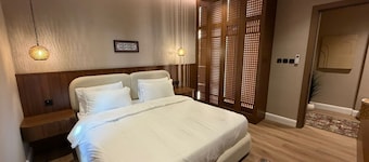 Atrah Refined 3BR Multi-generational Sanctuary