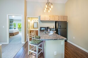 Interior - Eagle Trace Two Bedroom Condo (Mc Gaheysville)