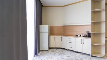 Luxury Apartment, City View | Interior