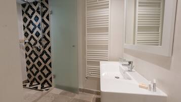 Kamar Comfort | Kamar mandi