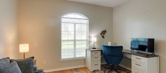 Peaceful Lake Escape w/ Dock in Coffee County