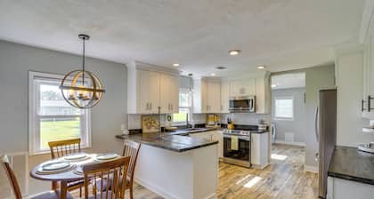 Family-friendly Home Near Kentucky Lake!