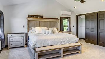 Rumah (4 Bedrooms) | Interior