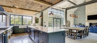 Luxe Mountain Getaway on Private Rd Near Rhinebeck
