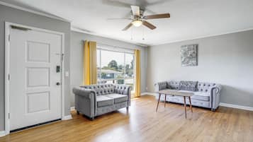 Hus (3 Bedrooms) | Innvendig
