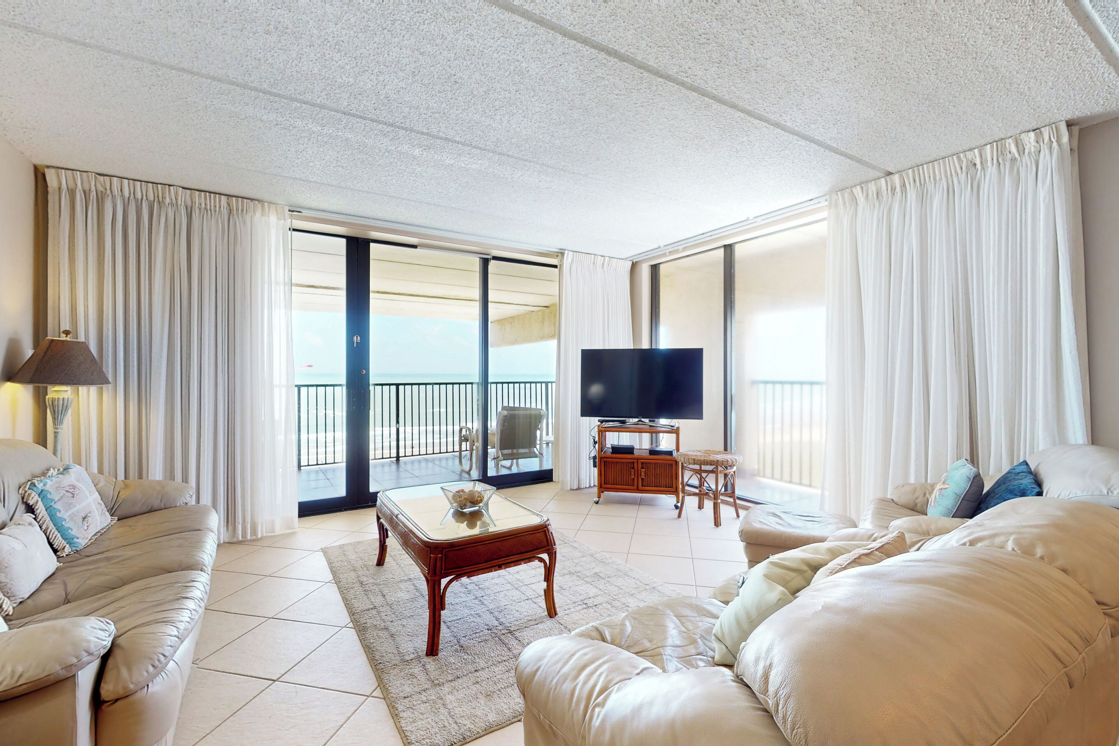 Apartment (3 Bedrooms) | Front of property