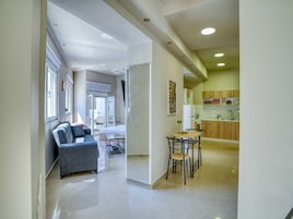 House | 1 bedroom, high-speed internet