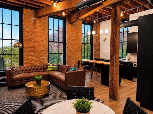 Living area - Brick & Bed/Historic Riverfront Loft/Walk to Arch, T 301 (St. Louis)