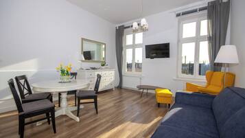 Comfort suite, uitzicht op de binnenplaats | Woonruimte
