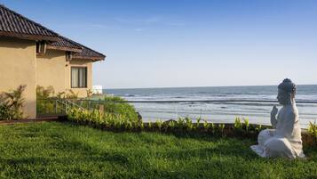 Beach/ocean view